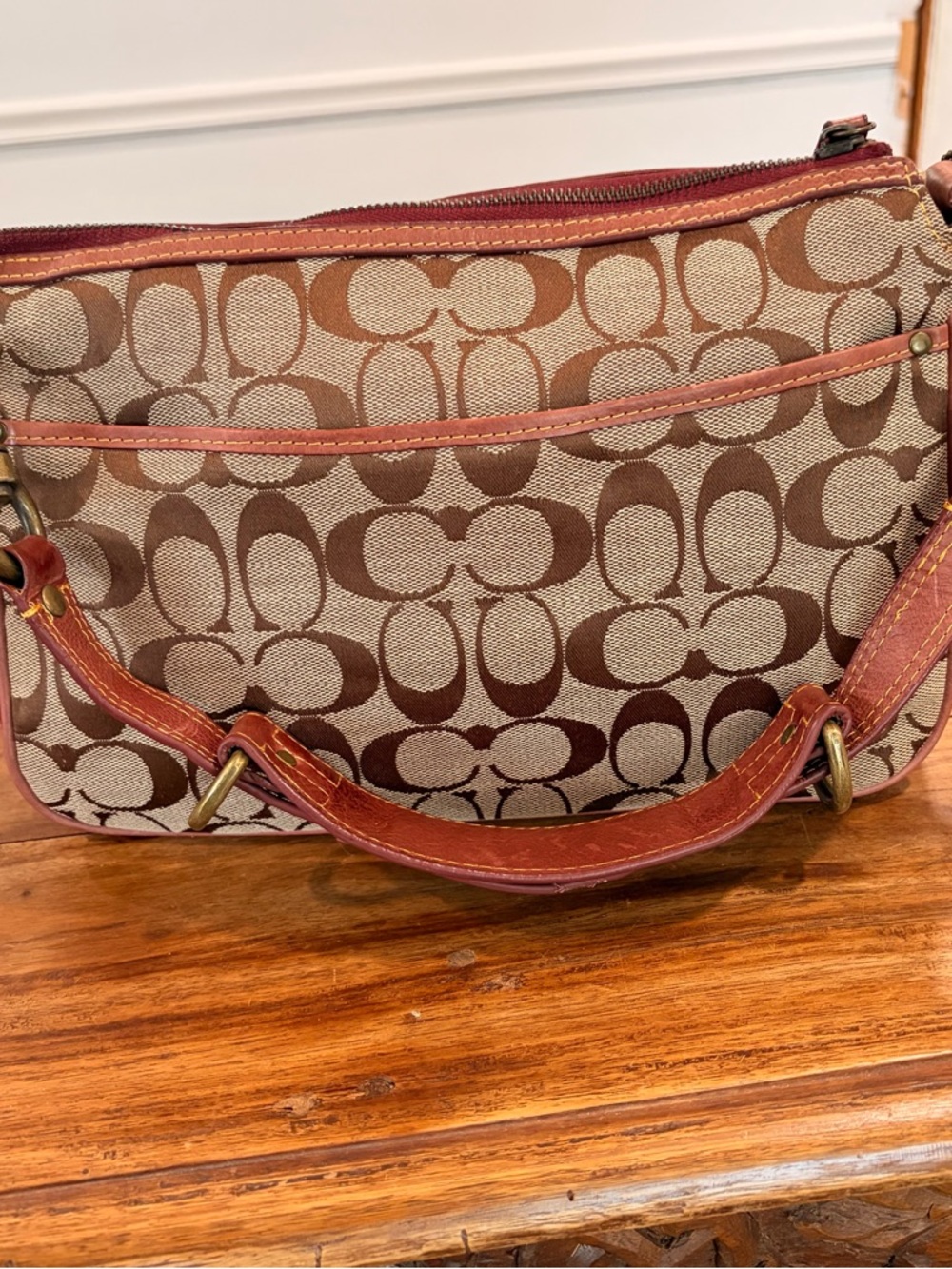 Coach Y2K Special Edition Signature Shoulder Bag Berry Suede & Red Leather - Picture 14 of 16